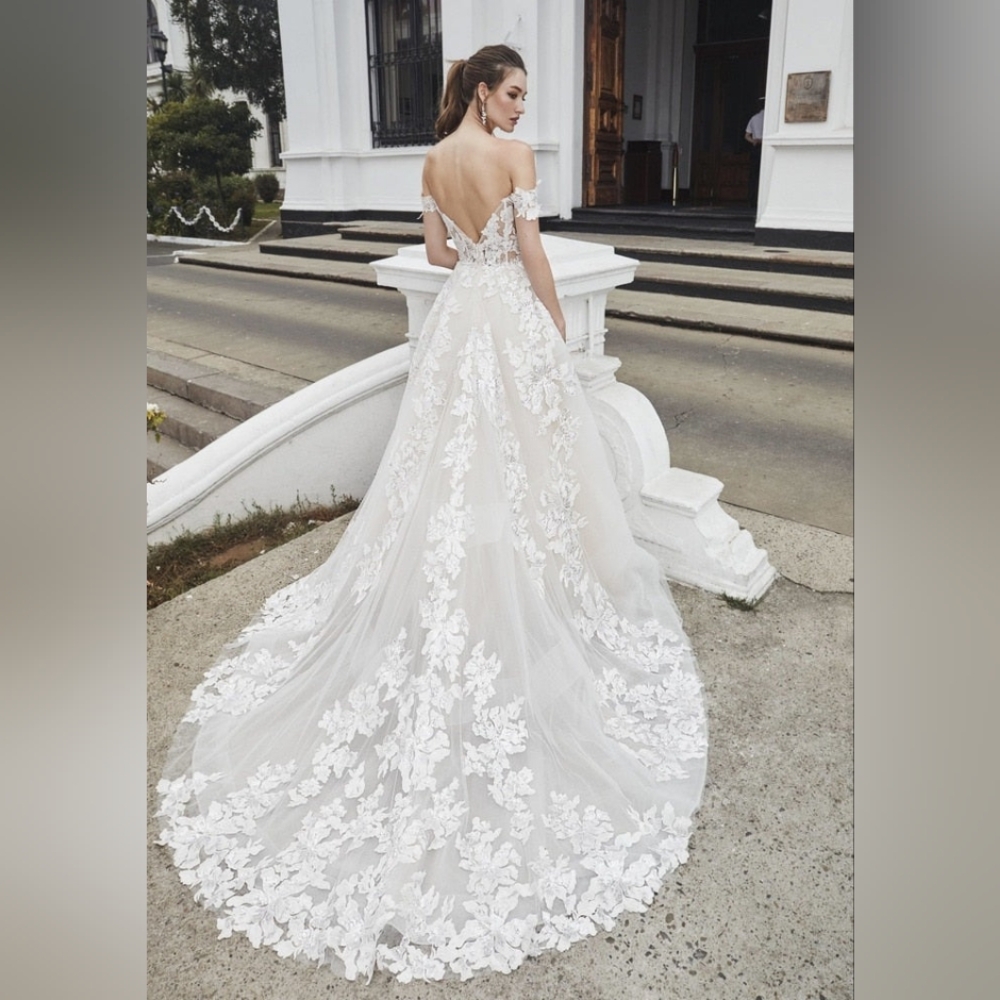 Calla Blanche "Tonilynn" Ball Gown Wedding Dress - Size 12